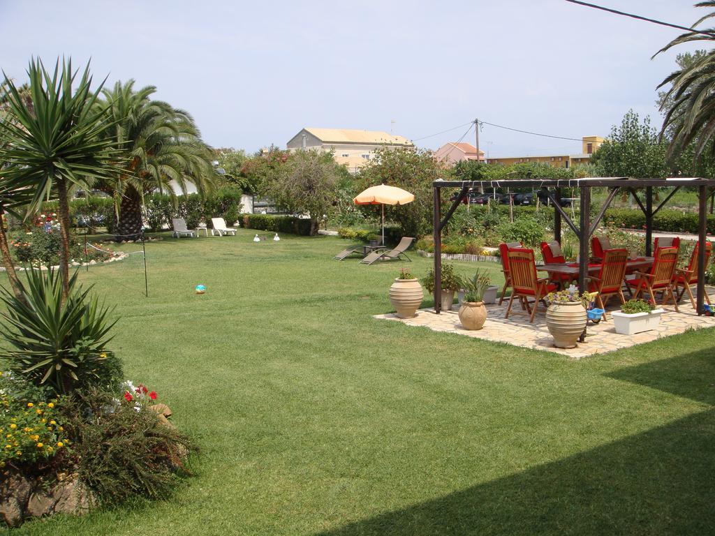 Eleftheria Studios And Apartments Acharavi  Exterior foto